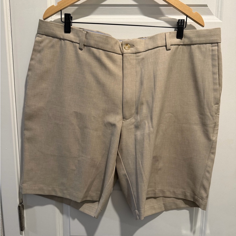 EUC Men’s Peter Millar Khaki Shorts, Sz. 40